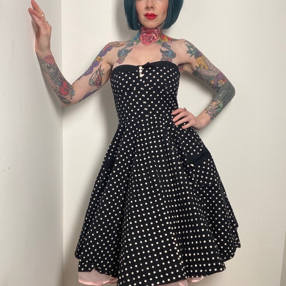 Polka dot full circle skirt / pockets - Picture 1 of 4